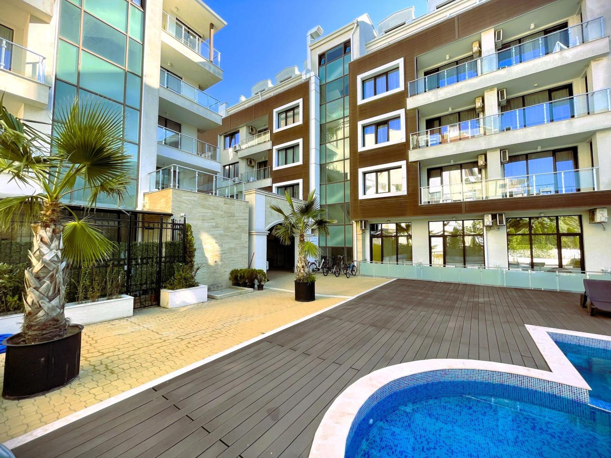 Stamopolu Lux Ground Floor Hotel Primorsko Ngoại thất bức ảnh